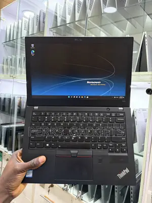 Laptop Lenovo ThinkPad X280 8GB Intel Core i5 SSD 256GB
