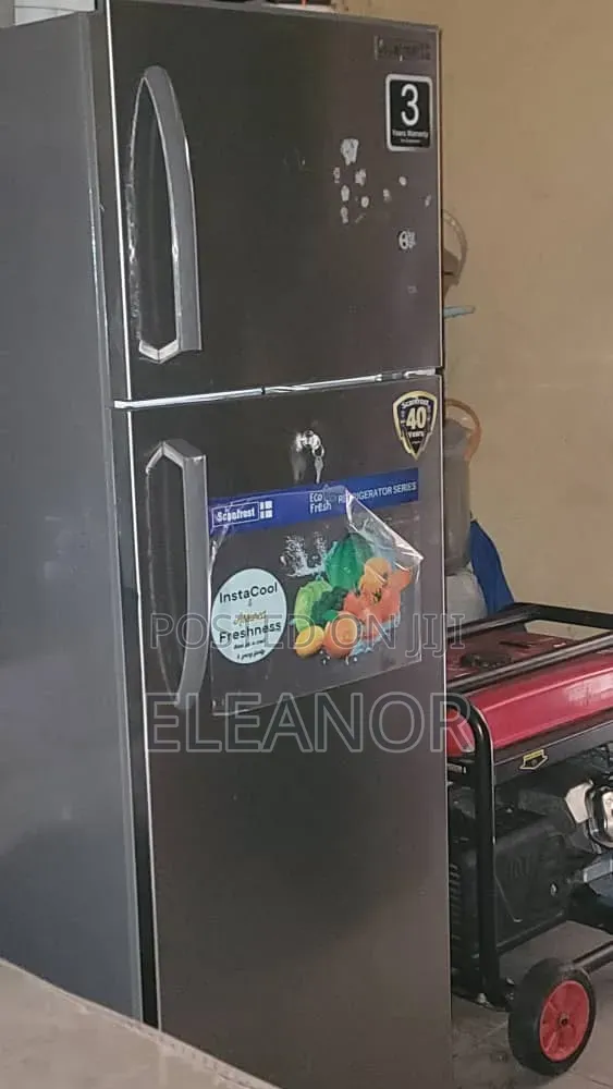 Scanfrost Fridge 300Litres