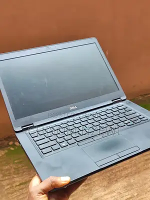 Laptop Dell Latitude 5400 8GB Intel Core i7 SSD 256GB