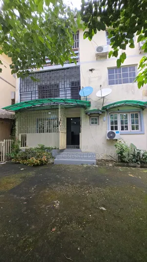 4bdrm Block of Flats in Ministry Of Foreign, Maitama for rent