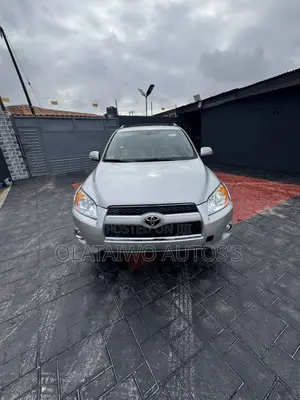 Toyota RAV4 2.5 Limited 2010 Silver