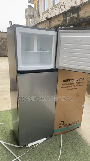 Hisense 306L Double Door Refrigerator – Modern Food Cooling Appliance