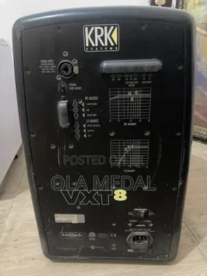 VXT8 Active Studio Monitor (8-Inch).
