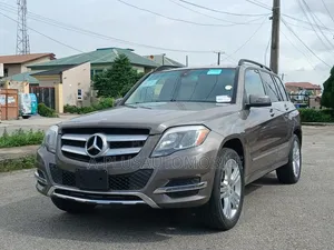 Mercedes-Benz GLK-Class 2013 Brown