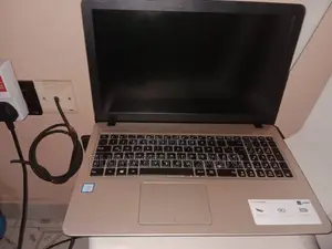 Laptop Asus Vivobook 15 8GB Intel Core i5 SSD 256GB