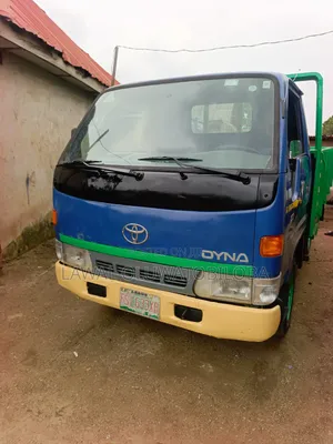 Nigeria Used Toyota Dyna 100 3y Petrol Engine 1998 Blue