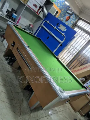 7ft/8ft British Coin-Operated Snooker Table – Iron Edge