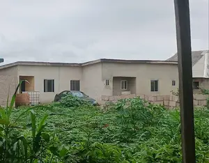 4bdrm Bungalow in Epe for sale
