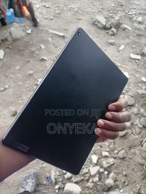 Lenovo Tab M10 32 GB Black