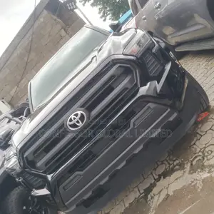 Toyota Tacoma 2025 Black