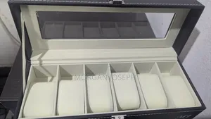 Brand New 6-Slot Watch Storage Box