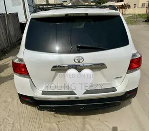 Toyota Highlander 2013 White