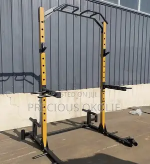 Multifunctional Half Squat Rack