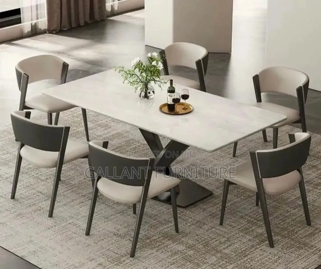 Quality Luxury Dining Table