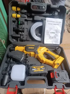 Portable Cordless Pressure Washer Kit - 2 Batteries Accessories