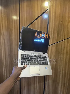 Laptop HP EliteBook 840 G4 8GB Intel Core i5 SSD 256GB