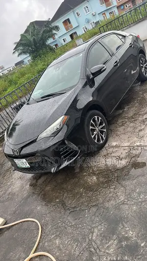 Toyota Corolla 2017 Black