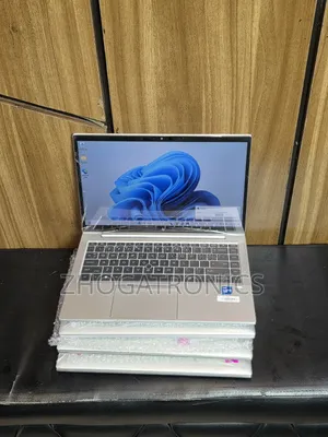 Laptop HP EliteBook 840 G8 16GB Intel Core i5 SSD 256GB