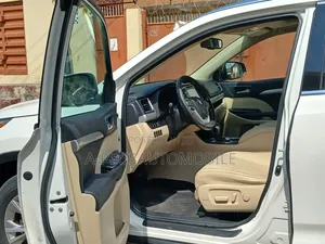 Toyota Highlander 2015 White