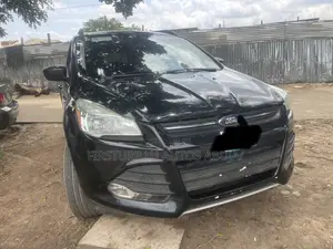 Ford Escape S 4dr SUV (2.5L 4cyl 6A) 2015 Black