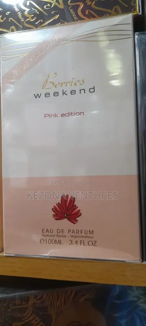 Berries Weekend by Fragrance World