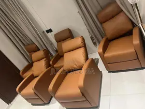 Single-Seater Leather Manual Recliner Chair - Cinema Chair