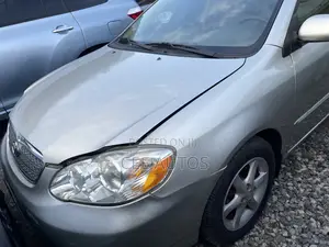 Toyota Corolla 1.4 2004 Silver