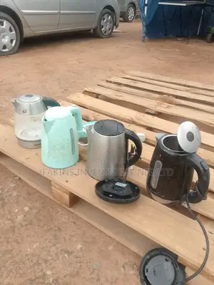 Neatly Used Electric Kettle