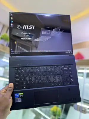 Laptop MSI Creator A16 AI+ 32GB Intel Core i7 SSD 512GB