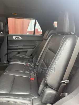 Ford Explorer 2012 Burgundy