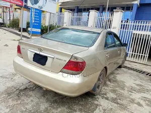 Toyota Camry 2005 Beige