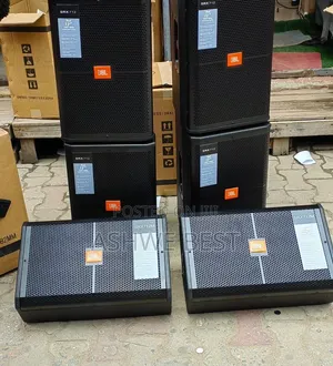 JBL Srx712