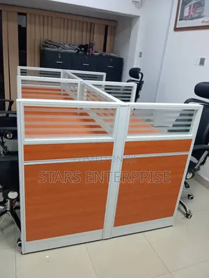 4 Seater Work Station