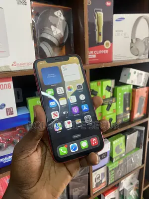 Apple iPhone XR 64 GB Red