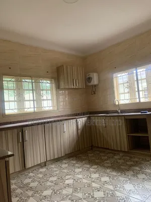 4bdrm Duplex in Lekki Phase 1 for rent