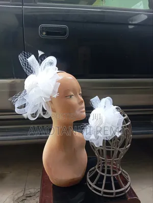 Fascinator