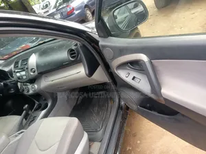 Toyota RAV4 2007 Black