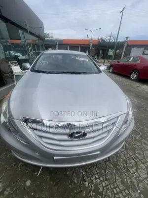 Hyundai Sonata 2012 Silver