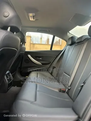 BMW 320i Sedan RWD 2013 Black
