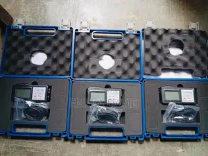Dwyer UTG Ultrasonic Thickness Gauges.