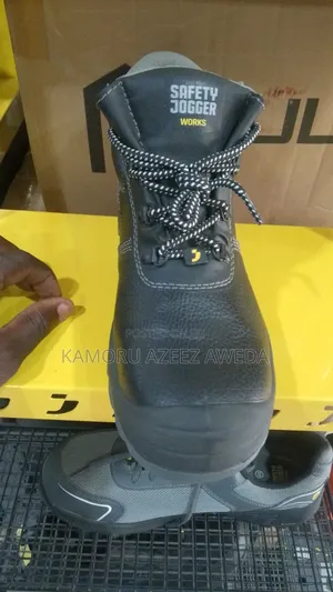 Safety Jogger Boots Size 42 Best Qoulity