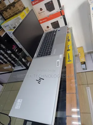 Laptop HP EliteBook 1040 G8 8GB Intel Core i5 SSD 256GB