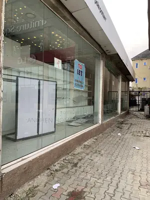 Shop Facing the Expressway