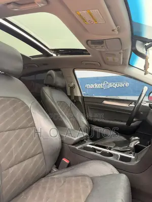 Hyundai Sonata Sport 4dr Sedan (2.4L 4cyl 6A) 2015 Silver