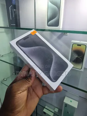 New Apple iPhone 15 Pro Max 1 TB Black