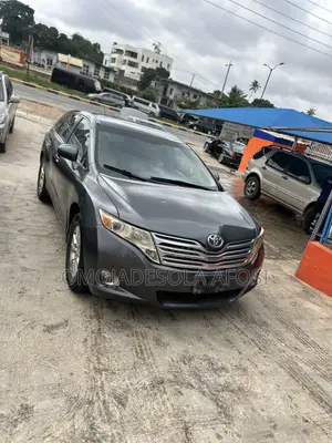Toyota Venza LE 2009 Gray