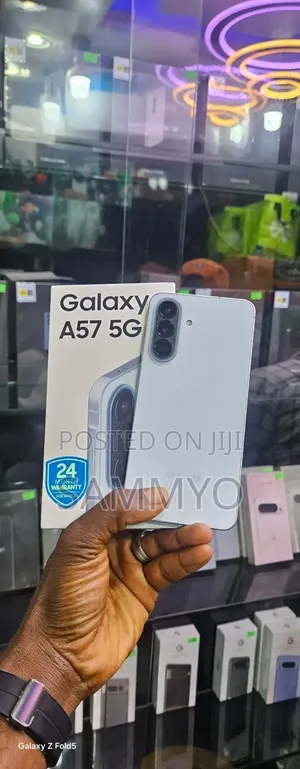 Samsung Galaxy A57 128 GB White