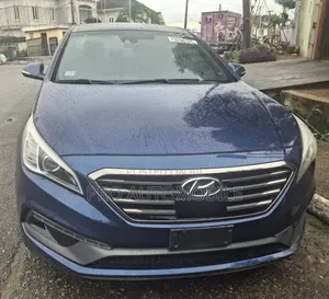 Hyundai Sonata Limited 4dr Sedan (2.4L 4cyl 6A) 2015 Blue