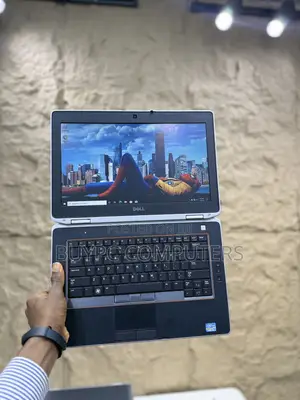 Laptop Dell Latitude E6430 4GB Intel Core i3 HDD 250GB