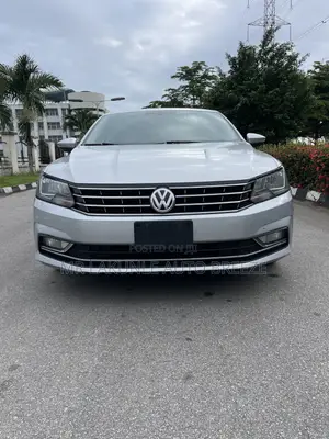 Volkswagen Passat 2016 Silver